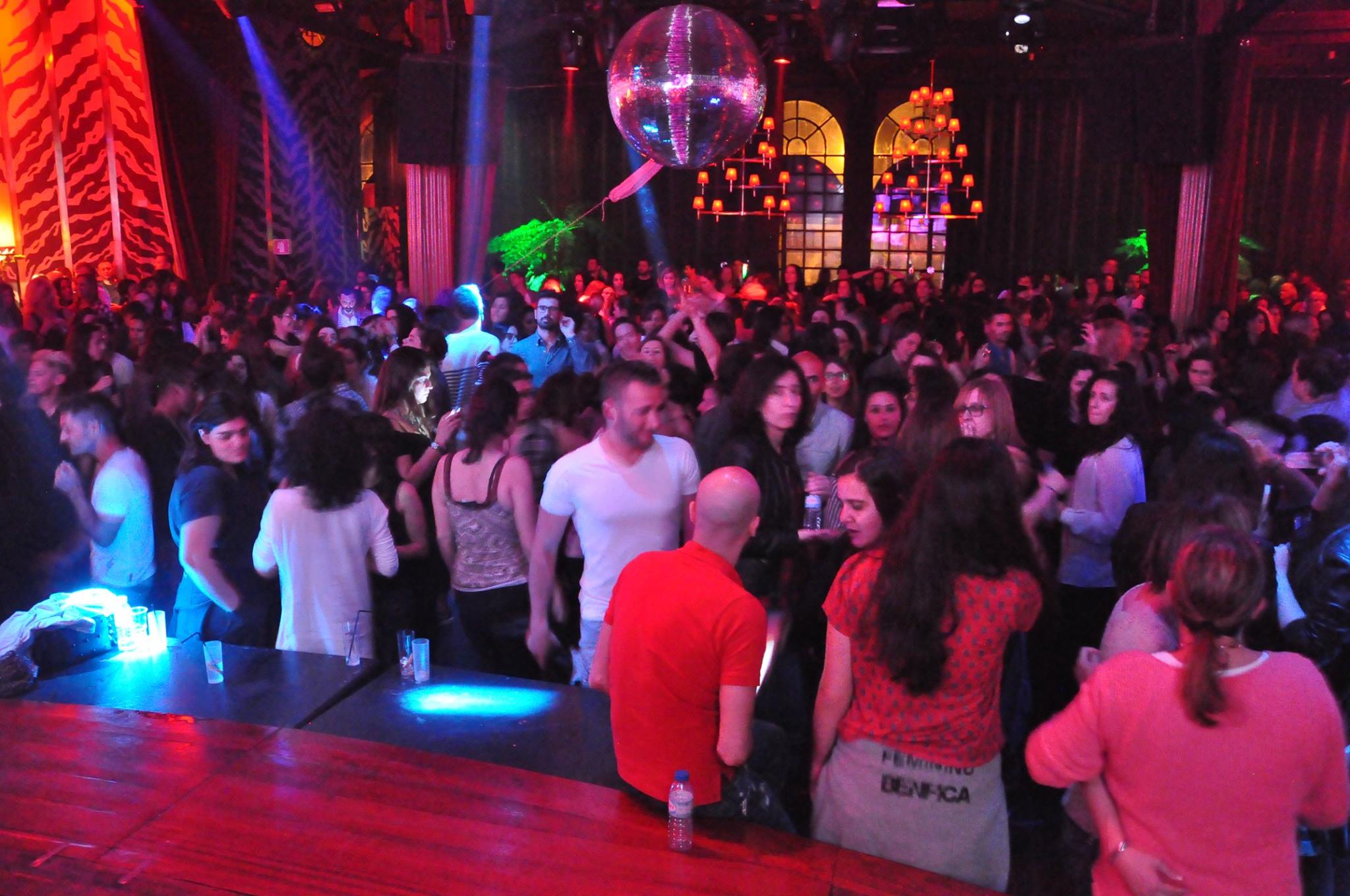 Kings-and-Queens-Nightclub-Club-Lisbon - Lisbon City Guide