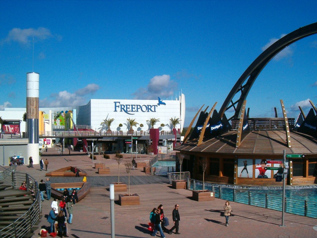 Freeport Alcochete - Biggest outlet center in Lisbon