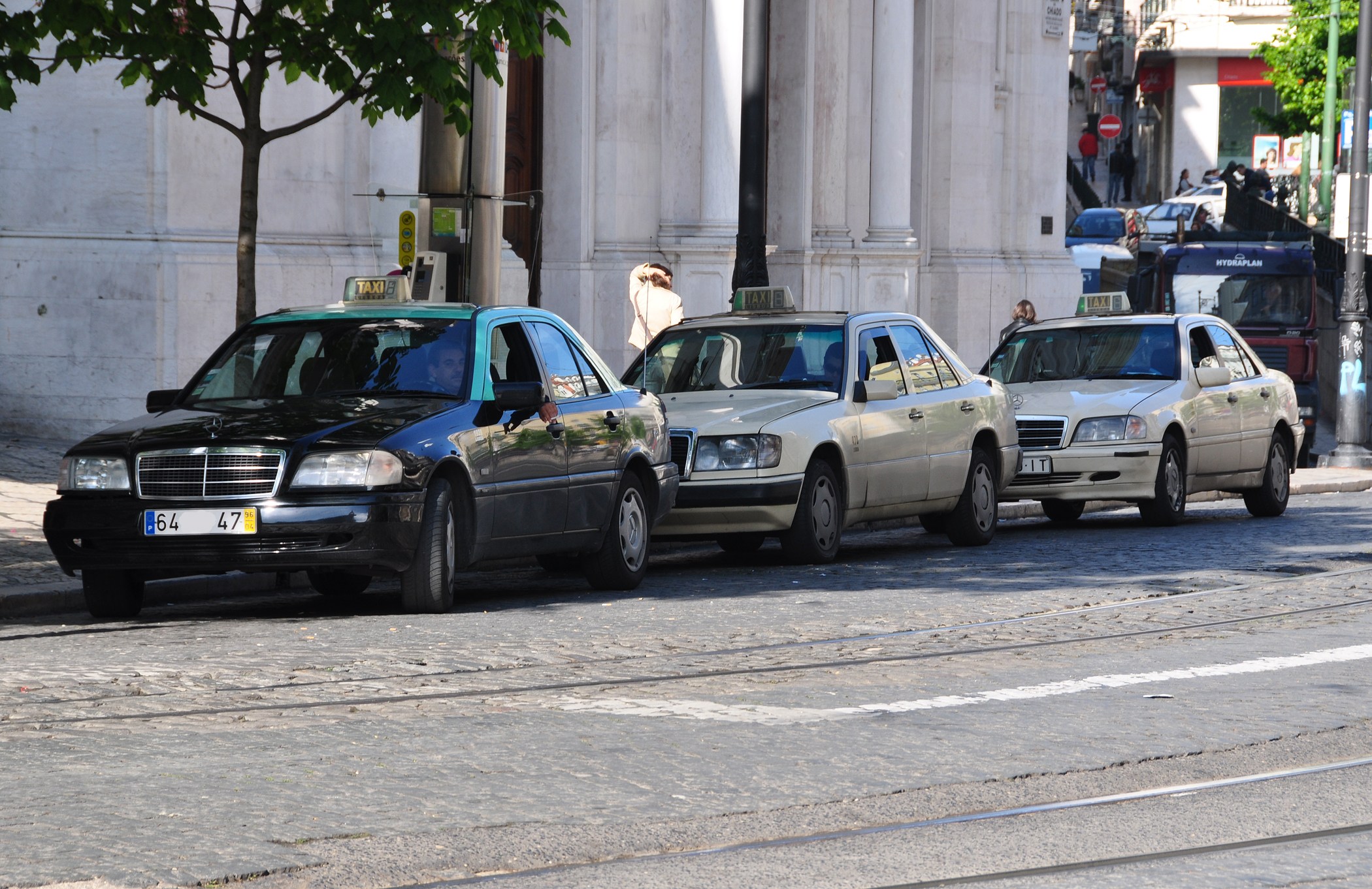 Lisbon taxis waiting for clients